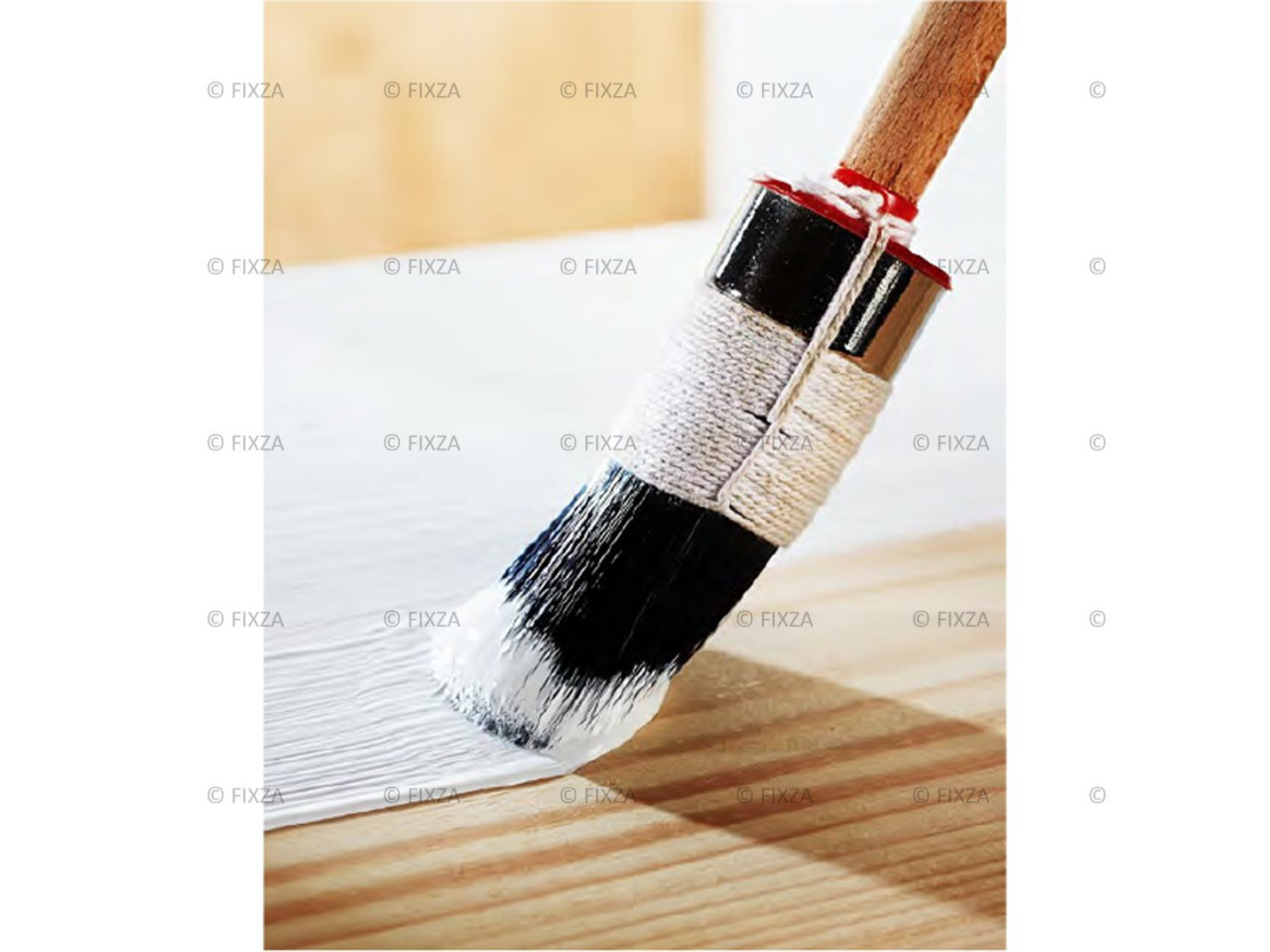 fixza-remmers-ramen-en-deuren-houtlak-zuiver-wit-aanbrengen